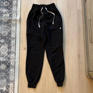 FIGS Uman high waist scrub pants